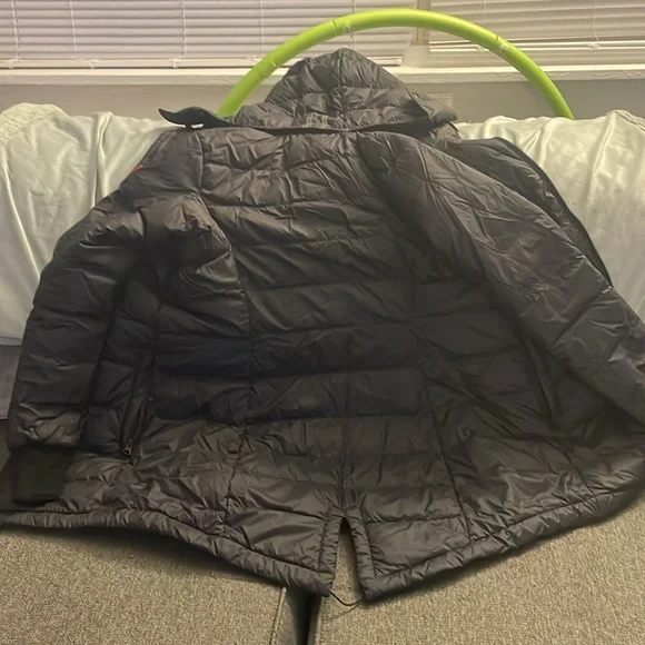 Canada goose size S black Ellison jacket women’s - Picture 5 of 8